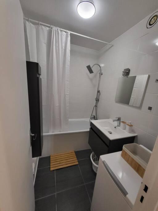 Pepite Entre Paris Et Versailles Apartment Chaville Exterior photo